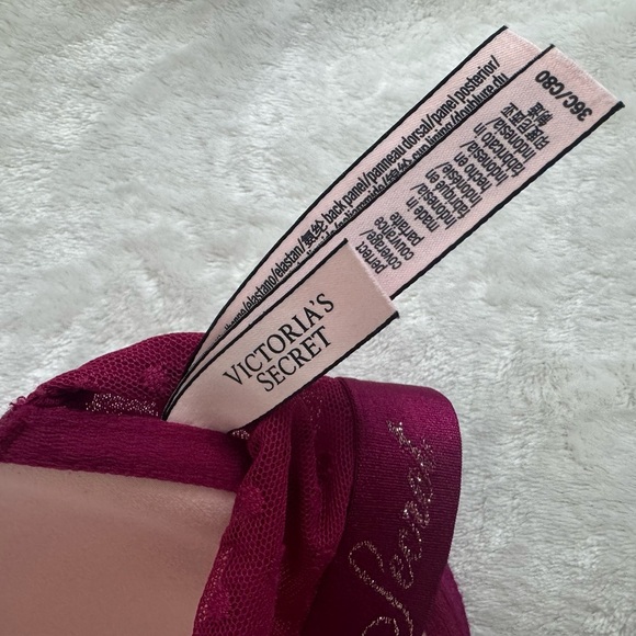 Victoria's Secret Deep Pink Lace Back Bra - Picture 3 of 5